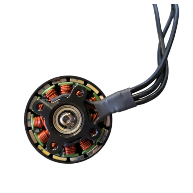 BrotherHobby Avenger 4215 V5 390KV — мотор з 3-лопатевим складним пропелером 4 шт